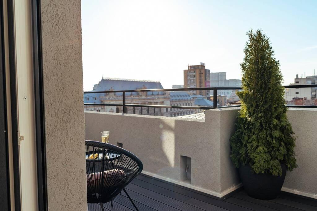 Sunset Terrace In The Old Town Apartment
