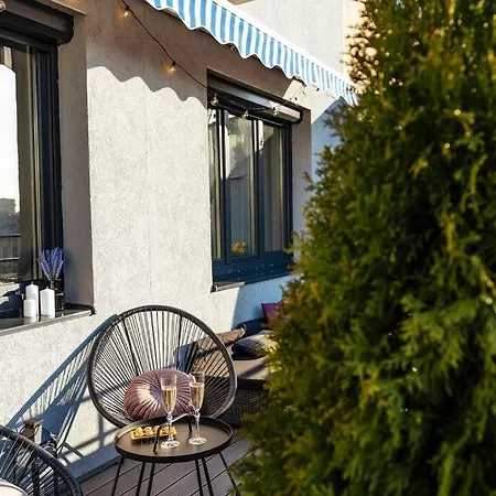 Ferienwohnung Sunset Terrace In The Old Town Bukarest Exterior foto